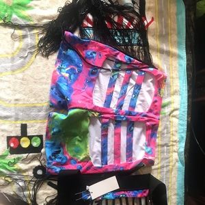 Hey girls come get some bikinis 👙before it’s gone